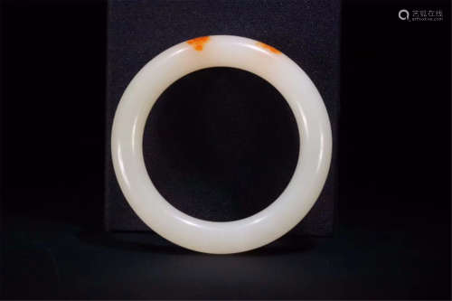 CHINESE WHITE JADE BANGLE