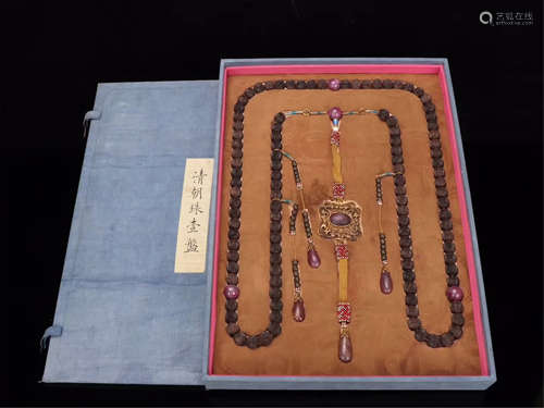 CHINESE AGALWOOD BEAD CHAOZHU COURT NECKLACE