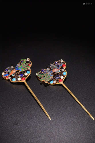 PAIR OF CHINESE GILT SILVER ENAMEL HAIR PINS