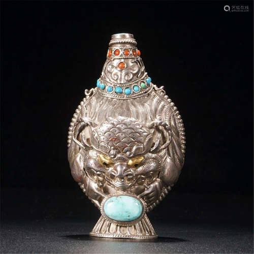 CHINESE TURQUOISE RED AGATE INLAID SILVER BEAST SNUFF BOTTLE