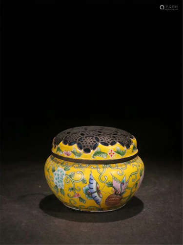 CHINESE ENAMEL FLOWER LIDDED CENSER