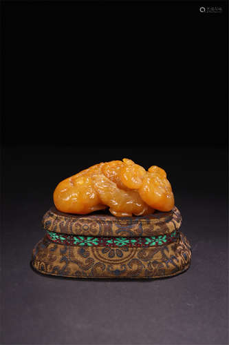 CHINESE TIANHUANG STONE LINGCHI TABLE ITEM