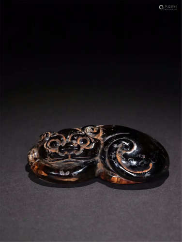 CHINESE BLACK AMBER BEAST TABLE ITEM