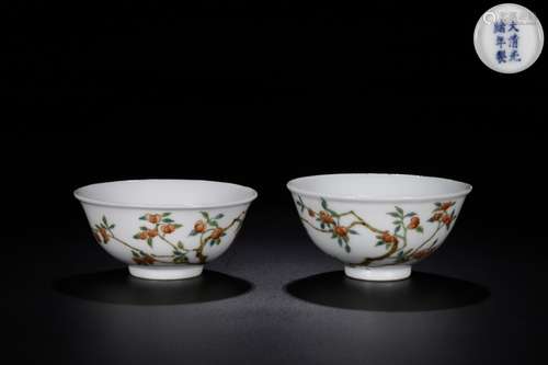 A PAIR OF FAMILLE ROSE BOWS, GUANGXU MARK