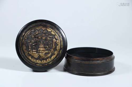 A GILT-BRONZE CIRCULAR BOX AND COVER