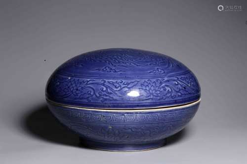 A POWDER BLUE BOX AND COVER, MING DYNSTY