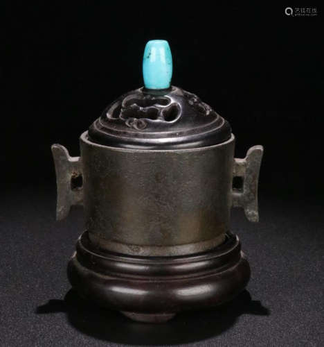 A BRONZE CASTED DOUBLE EAR CENSER
