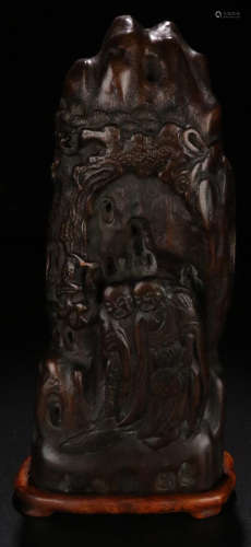 A CHENXIANG WOOD CARVED FIGURE PATTERN PENDANT