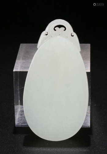 A HETIAN JADE CARVED PINGAN PENDANT