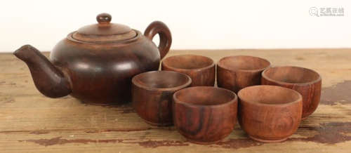 SET HUANGHUALI WOOD CARVED TEA POT&CUPS