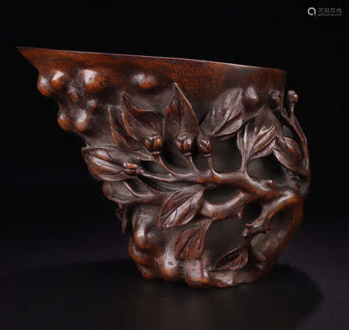 A BAMBOO CARVED PLUM FLOWER PATTERN CUP