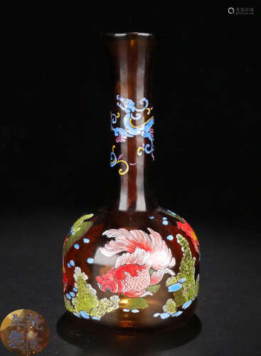 A GLASS WRAPPED FLOWER PATTERN ZUN VASE