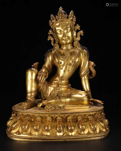 A GILT BRONZE CASTED GUANYIN BUDDHA