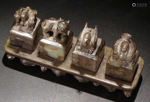 SET JADE CARVED BEAST SHAPED SEALS