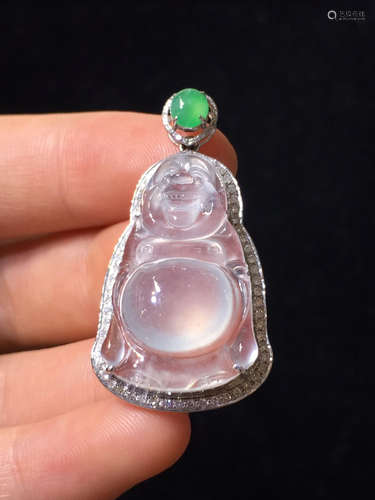 AN ICY BUDDHA SHAPED JADEITE PENDANT