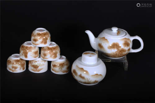 Eight Pieces of Chinese Famille-Rose Porcelain Tea Sets