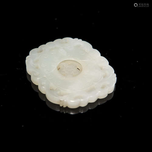 A Chinese Carved Jade Pendant