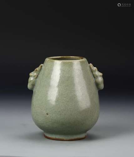 Chinese Lung Quan Yao Vase