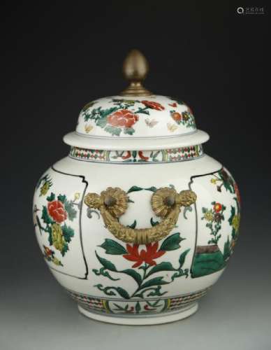 Chinese Export Famille Rose Jar With Cover