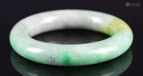 Chinese Jadeite Bangle