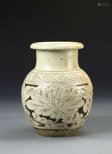 Chinese Cizhou Yao Vase