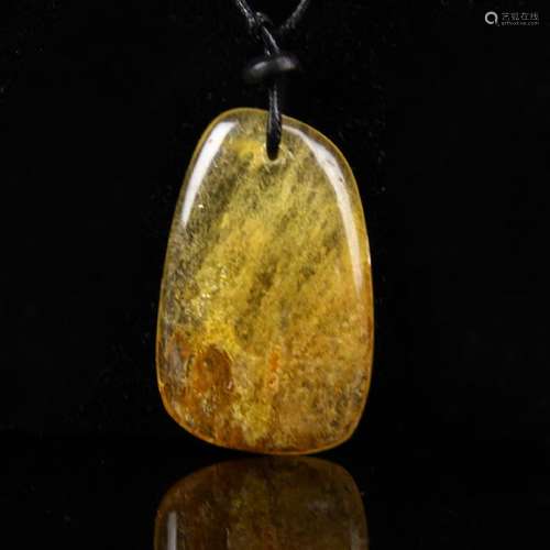 Antique Amber Pendant