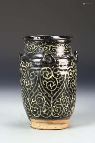 Chinese Jizhou Vase