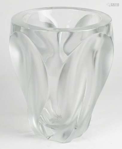 Lalique France Ingrid vase