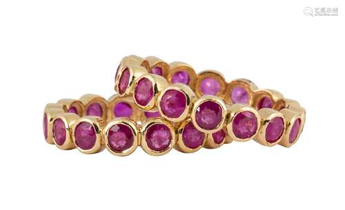 Ruby and 18k yellow gold eternity bands