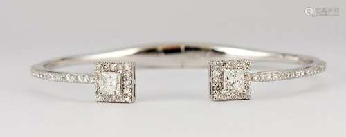 Diamond and 18k white gold bracelet