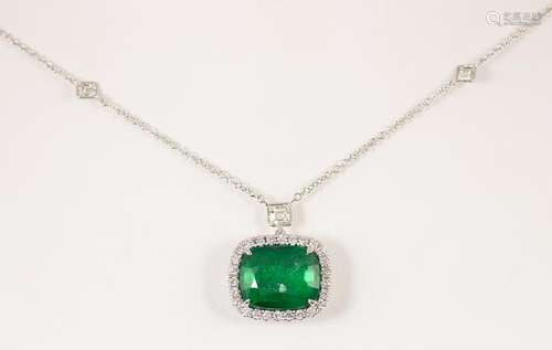 Emerald, diamond and 18k white gold pendant-necklace