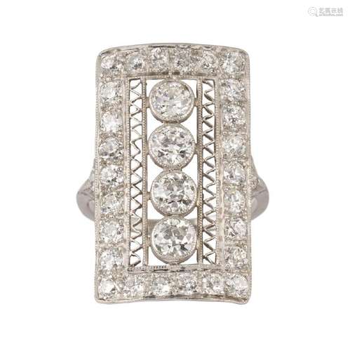 Edwardian diamond and platinum ring