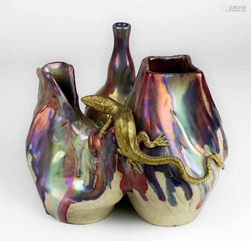 Jugendstil-Vase mit Bronzeeidechse, Frankreich um 1900, 3 miteinander kombinierte, frei geformte