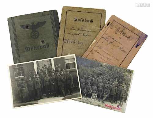 Zwei Soldbücher, Wehrpaß und zwei Photos, Deutsches Reich 1917-1943, ein Soldbuch 1917/18 eines