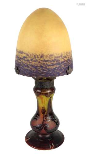 Art - Déco Tischlampe mit Fuß von Charles Schneider, Nancy um 1925, Klarglasfuß mit rot-gelben
