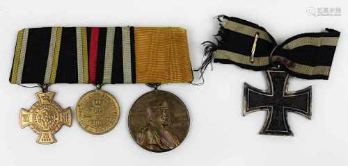 Konvolut Orden Deutsches Reich 2.H.19.Jh.: Eisernes Kreuz 2.Klasse 1870, magnetischer Kern, am