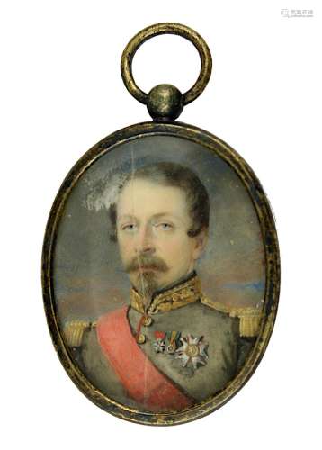 Miniaturmaler 19. Jh., Porträt eines Militärs in Uniform, als Schulterstück, wohl ein Verwandter der