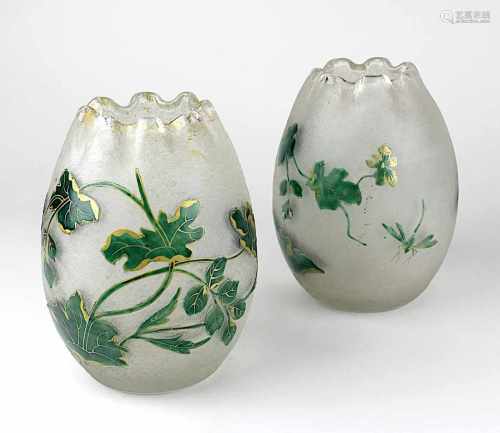 Paar eiförmige Vasen, wohl Baccarat, Christalleries de Baccarat/Meurthe et Moselle um 1900,