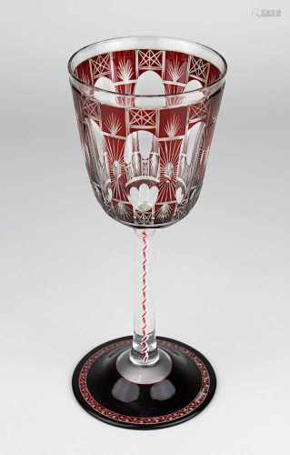 Jugendstil-Weinglas, wohl Josephinenhütte um 1910, Klarglas im Schaft mit gedrehten roten und weißen