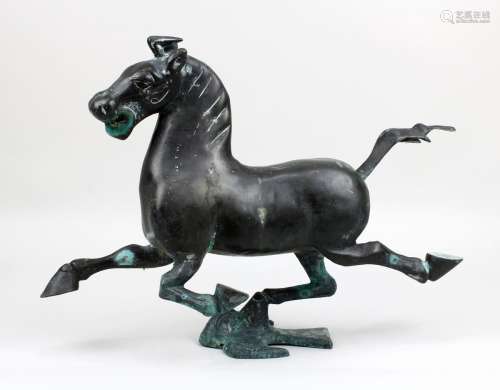 Das fliegende Pferd von Gansu - Bronzereplik, 2.H.20.Jh., nach einem Grabungsfund, China, Han-