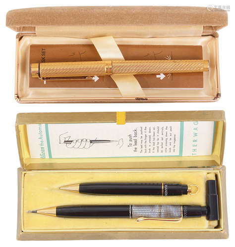 A Sheaffer Targa gold plated fountain pen