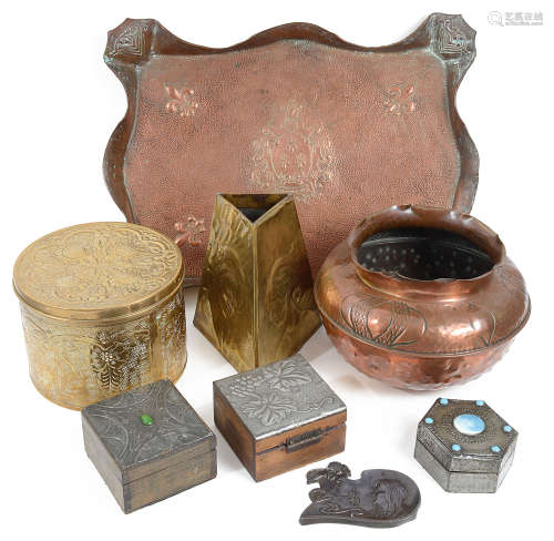 A collection of Arts and Crafts metal ware