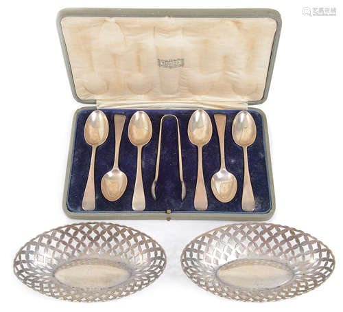 A pair of George V silver bon bon dishes,