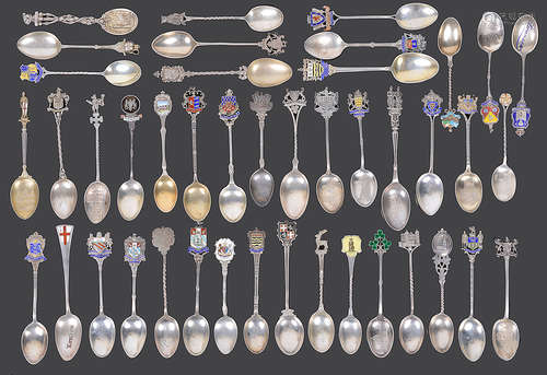 A collection of early 20th century silver souvenir teaspoons