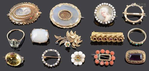 A collection of Georgian brooches and later jewellery