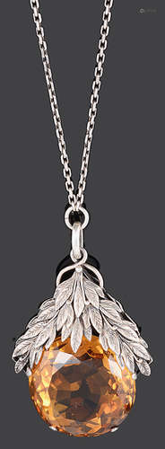 An Arts & Crafts silver and citrine pendant, attributed to Bernard Instone