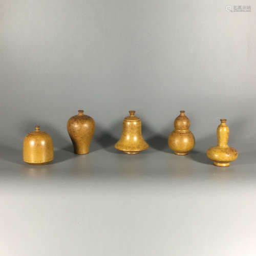 A Set of Five Chinese Porcelain Water Droppers