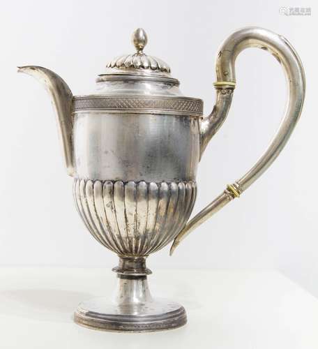 Silver coffeepot. Punch Kingdom of the Two Sicilies, 19th century. Kg 0,964 H Cm 25