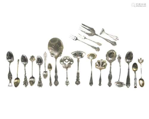 A group of miscellaneous silver items