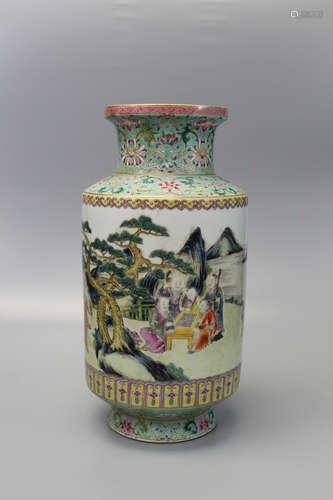 Chinese famille rose porcelain vase. Iron red mark.